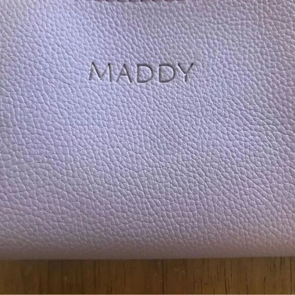 “Maddy” personalized pink wristlet with tassel and zipper - Picture 4 of 7